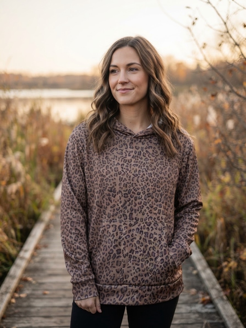 Women's Brown Leopard Print Hoodie Sweatshirt Size Medium